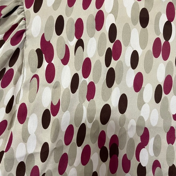 Zac & Rachel Womens XL Geometric Print Button Down Blouse Top Beige Burgundy - Picture 7 of 7